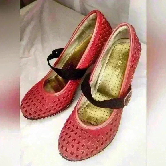 JAMBU LEATHER HIGH HEELS - Picture 2 of 7